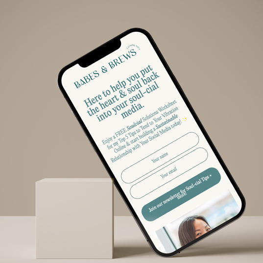 Steff Smith Flodesk Social Form